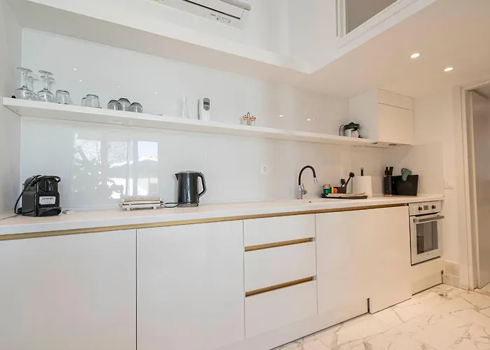 4 Elemental Living - Halkidiki *