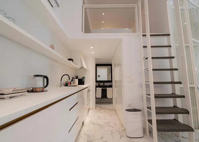 4 Elemental Living - Halkidiki Apartment
