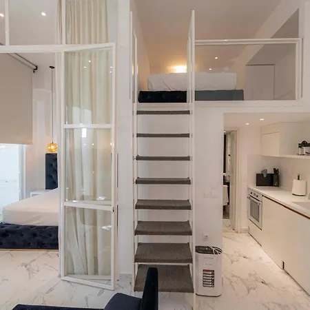 4 Elemental Living - Halkidiki شقة