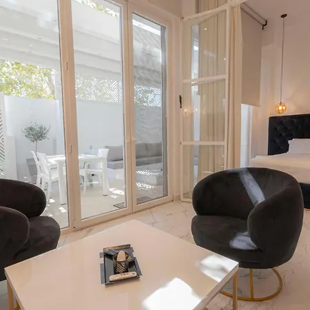 4 Elemental Living - Halkidiki شقة