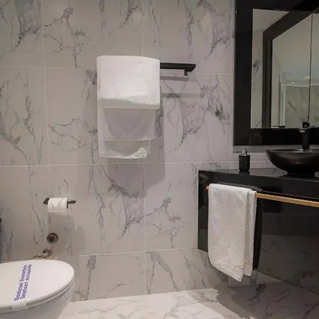 4 Elemental Living - Halkidiki