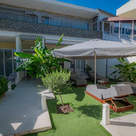 4 Elemental Living - Halkidiki * نيا موذانيا
