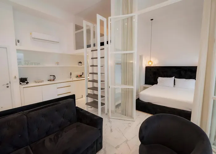 4 Elemental Living - Halkidiki * Nea Moudania